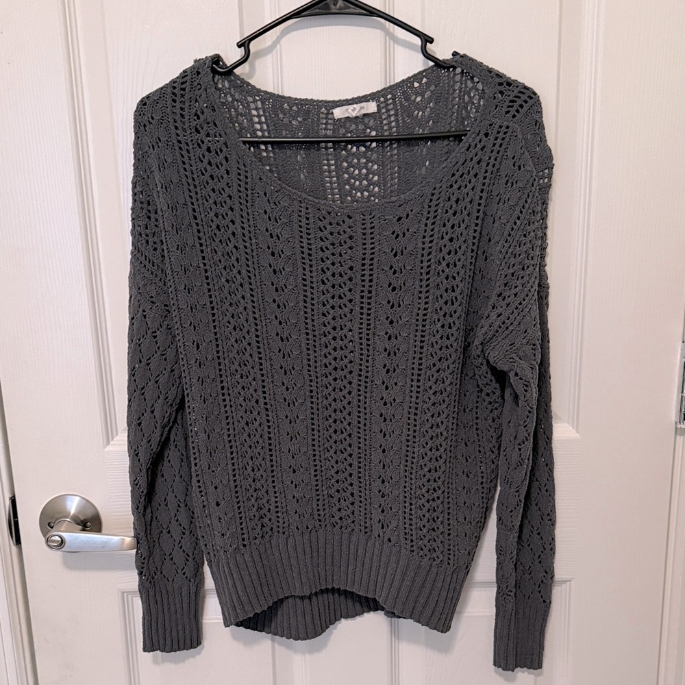 Olive green Maurice’s medium top